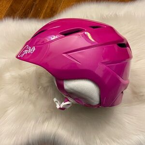 Giro Decade Women’s Ski Helmet Size Medium Pink